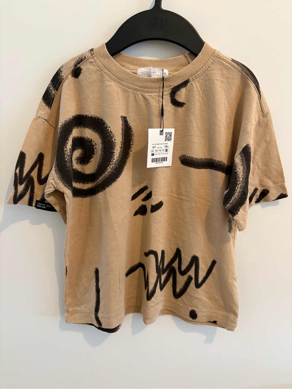 Zara Beige Short-Sleeve Tee with Black Abstract Brush Print